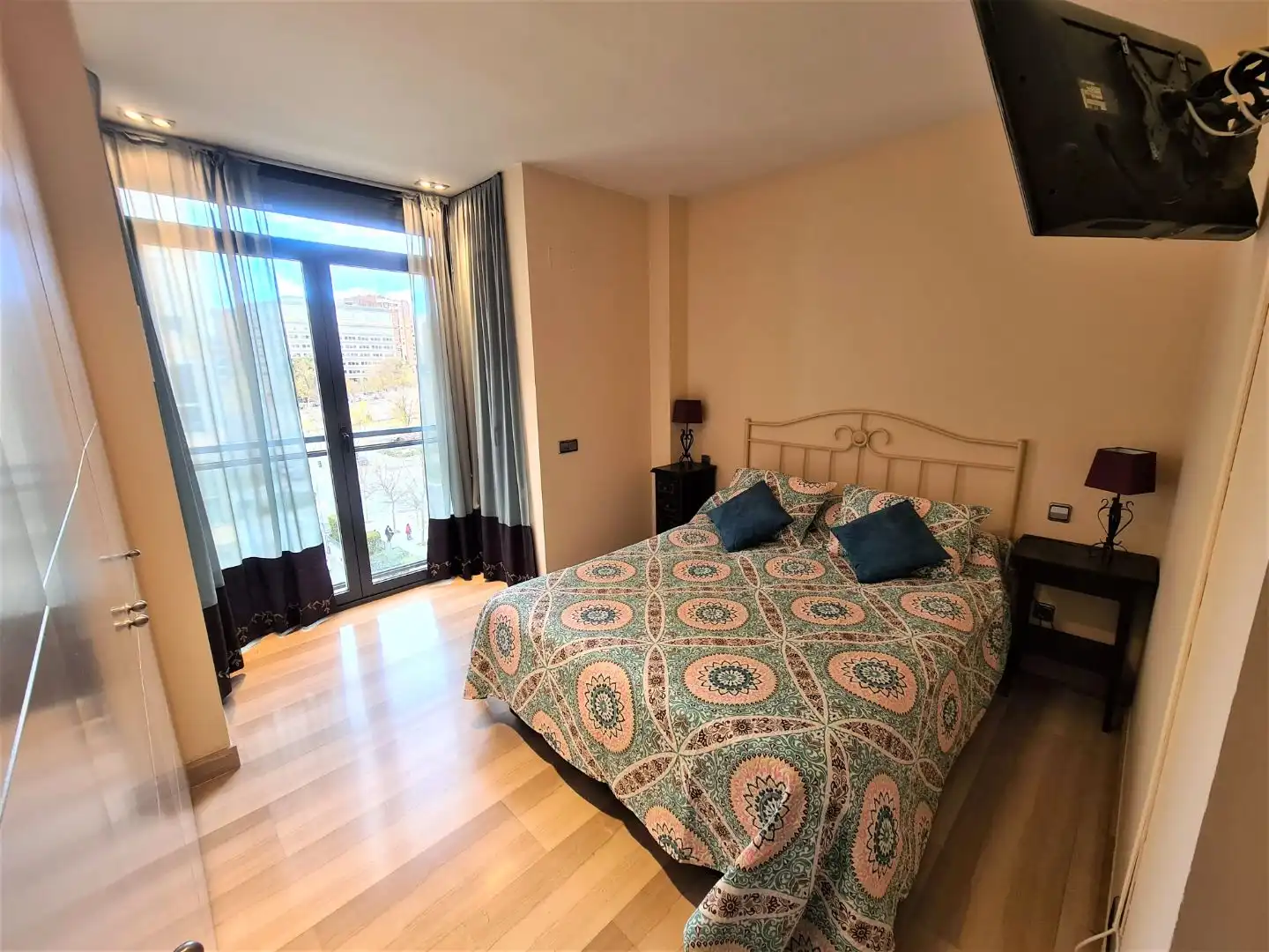 Habitación de Piso de alquiler en Madrid con Aire acondicionado, Calefacción y Parquet