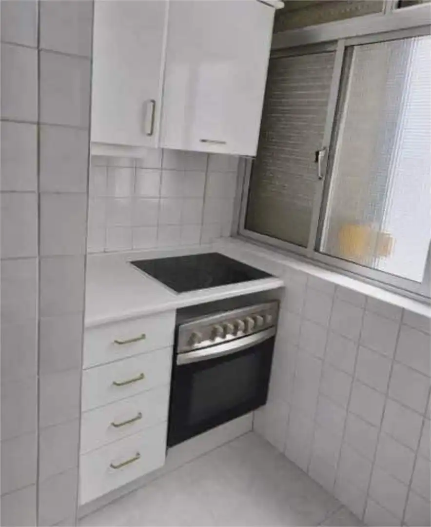 Piso de alquiler en San Jerónimo - La Bachillera Cocina de Piso de alquiler en Sevilla con Terraza, Amueblado y Se aceptan mascotas