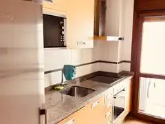 Flat for rent in Avenida de Álvaro López Núñez, 17, León Capital Kitchen of Flat for rent in León Capital with Terrace
