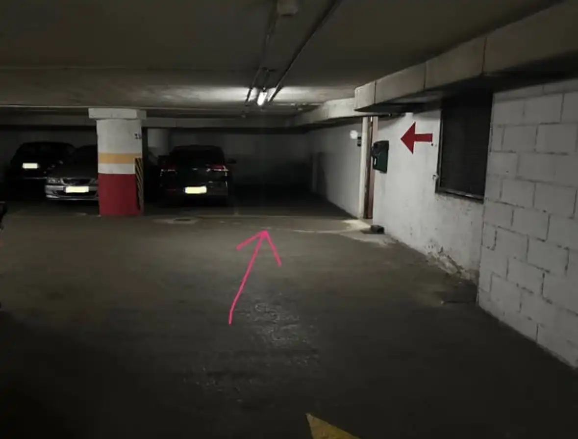 Parking of Garage for rent in Madrid