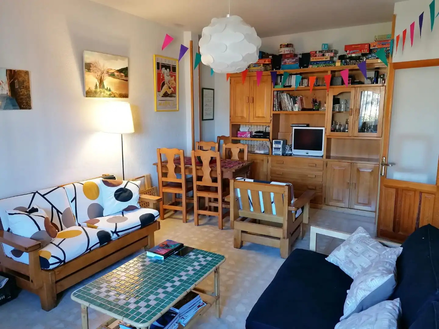 Sala d'estar de Casa adosada de lloguer en Arcones amb Calefacció, Terrassa i Moblat