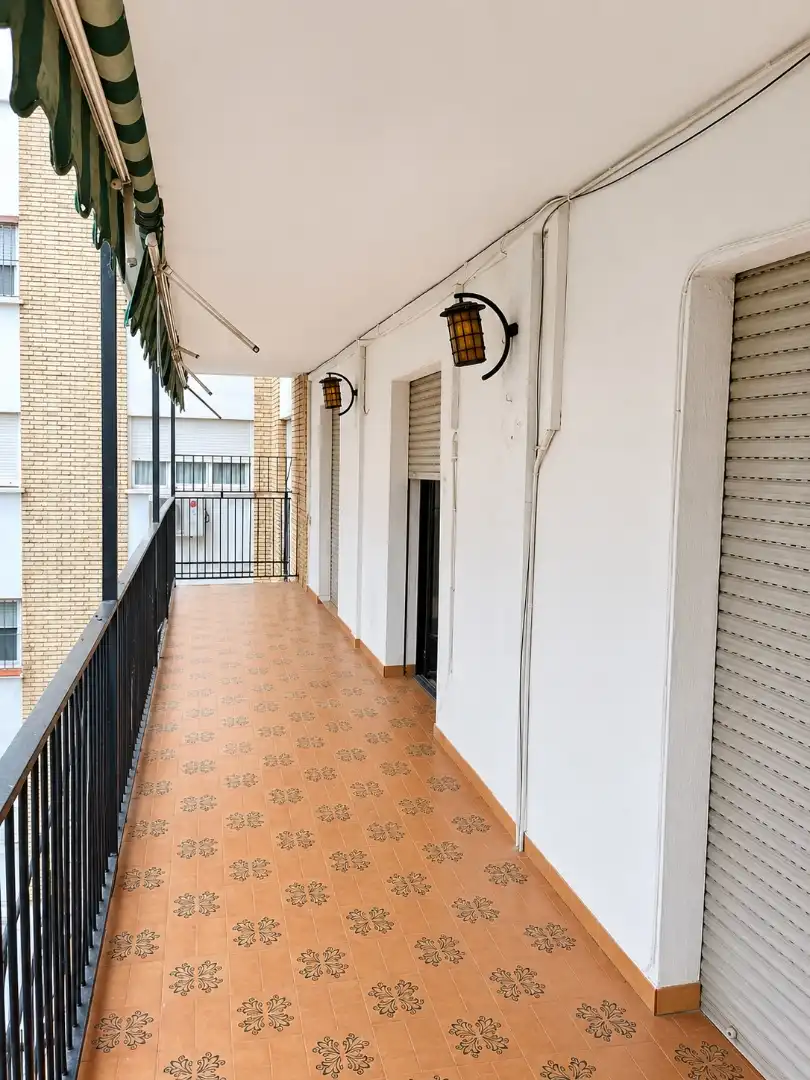 Flat for sale in Sevilla  with Heating, Private garden and Parquet flooring