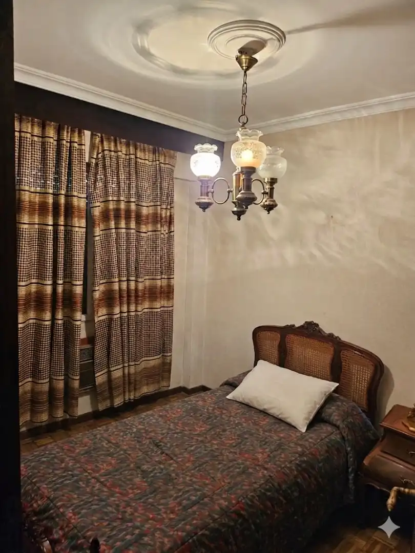 Bedroom of Flat for sale in Sevilla  with Heating, Private garden and Parquet flooring