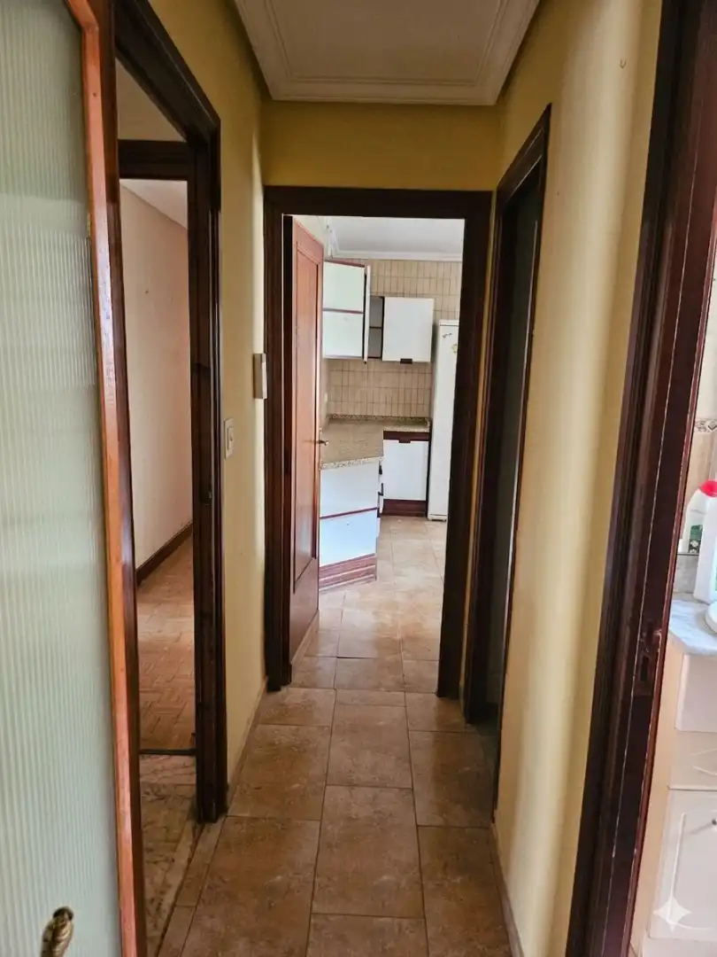 Kitchen of Flat for sale in Sevilla  with Heating, Private garden and Parquet flooring