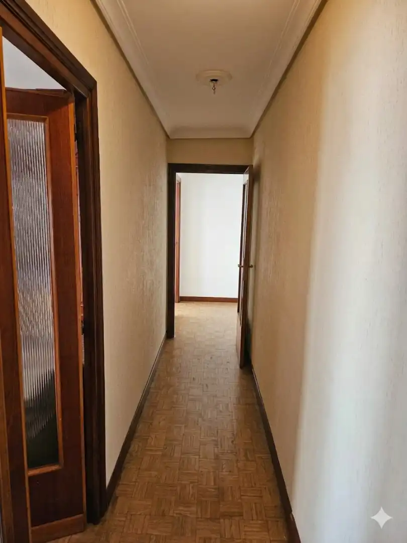 Flat for sale in Sevilla  with Heating, Private garden and Parquet flooring