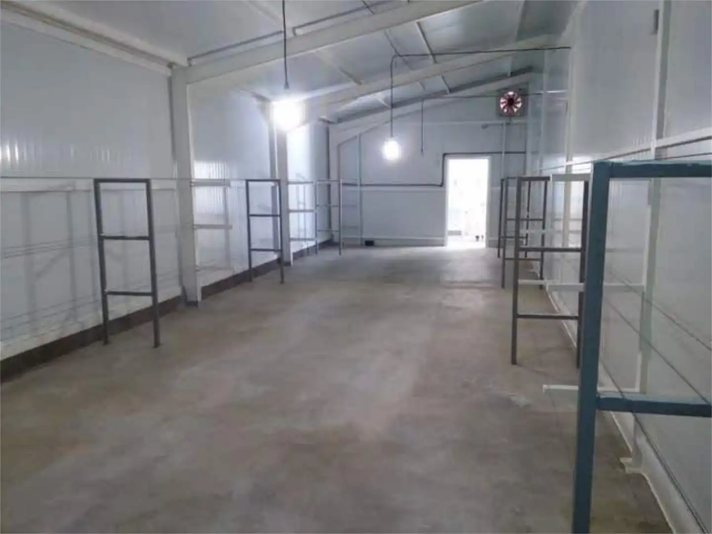 Industrial buildings for rent in Piedralaves Industrial buildings for rent in Piedralaves with Air Conditioner