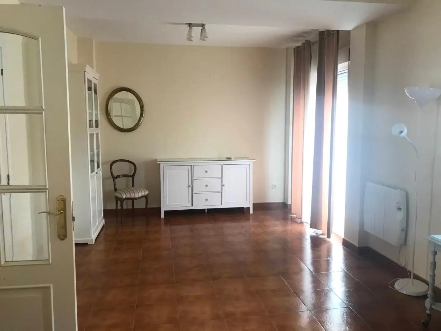 Sala d'estar de Pis en venda en La Carlota amb Aire condicionat, Calefacció i Jardí privat