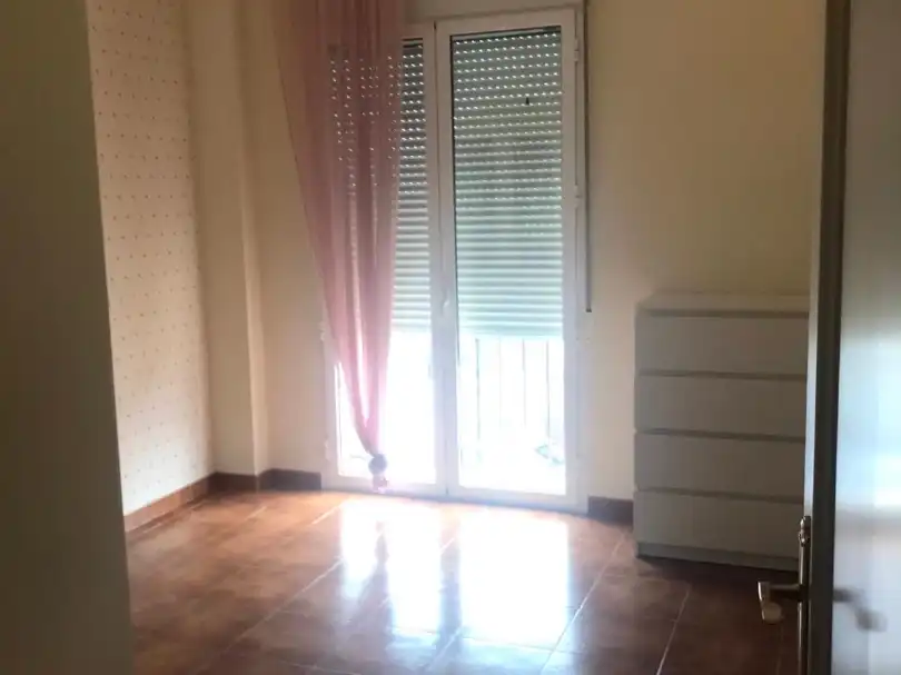 Dormitori de Pis en venda en La Carlota amb Aire condicionat, Calefacció i Jardí privat