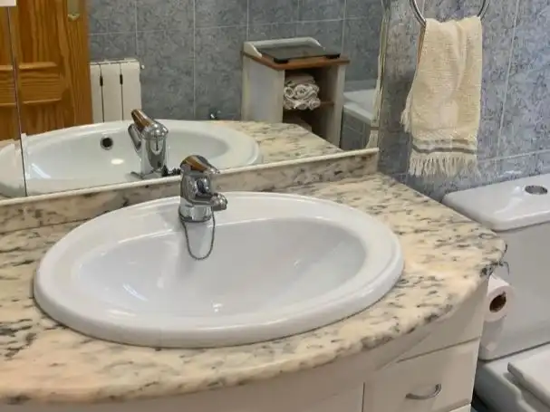 Piso en venta en Calle Holanda, 15, Bigastro Baño de Piso en venta en Bigastro con Aire acondicionado, Calefacción y Jardín privado