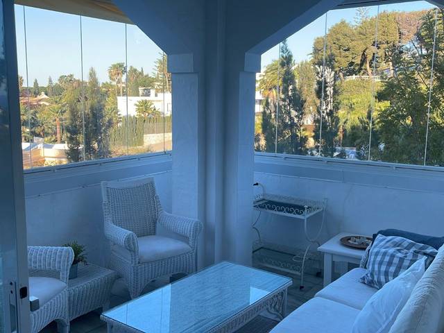 Piso en Alquiler en Avenida Casarabonela, 1 en Reserva de Marbella