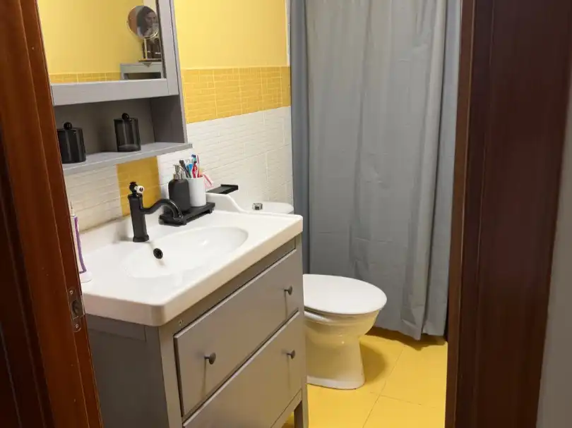 Flat for sale in As-17, 43, San Martín del Rey Aurelio Bathroom of Flat for sale in San Martín del Rey Aurelio