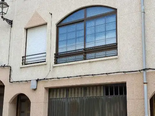 Vista exterior de Casa adosada en venda en El Arenal  amb Calefacció, Terrassa i Moblat