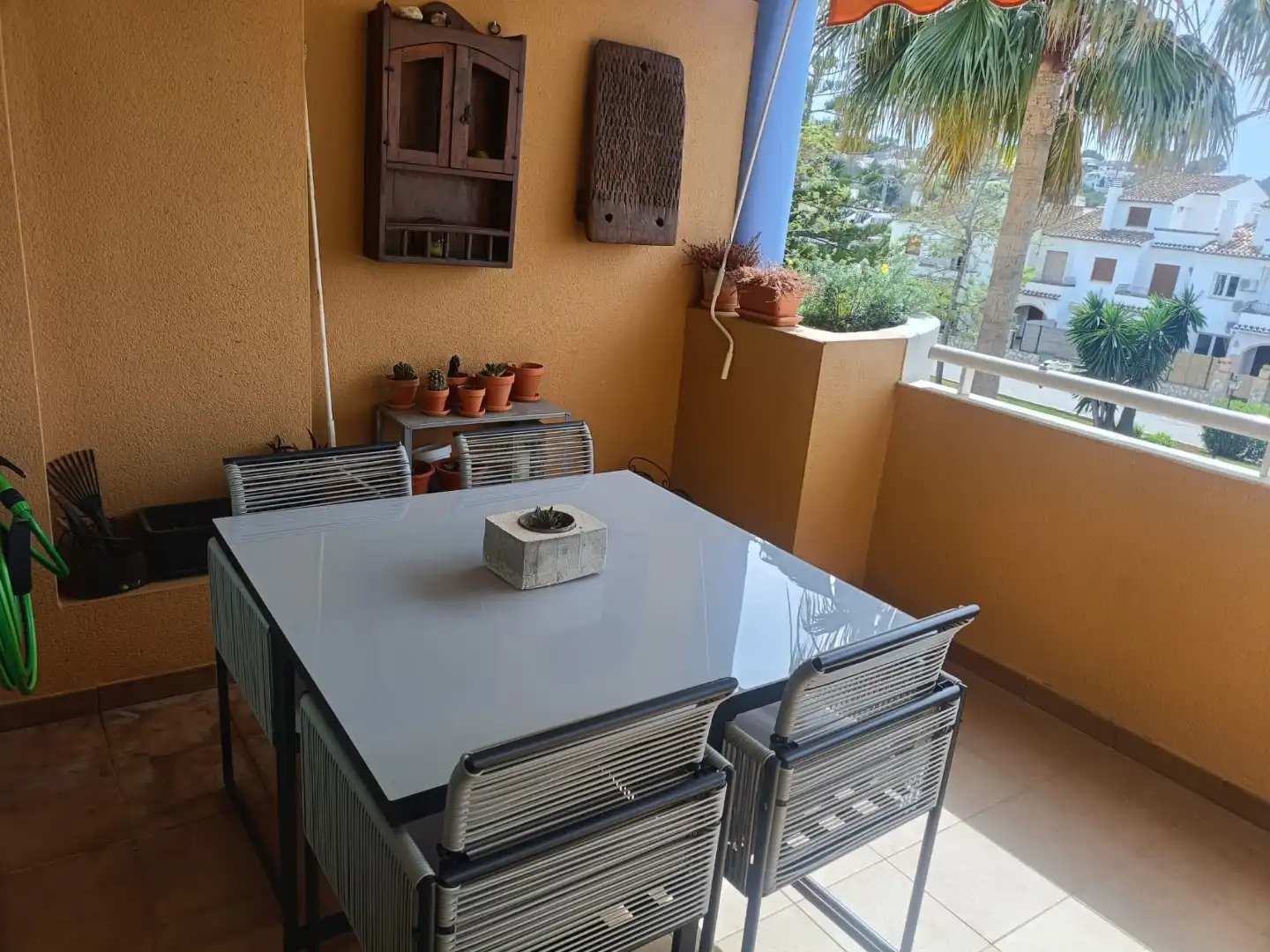 Piso de alquiler en Calle Esparta, 9, Montañar - El Arenal