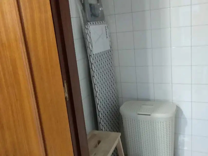 Flat for rent in Calle Caño Badillo, 7, El Ejido - Santa Ana Bathroom of Flat for rent in León Capital with Heating, Parquet flooring and Furnished