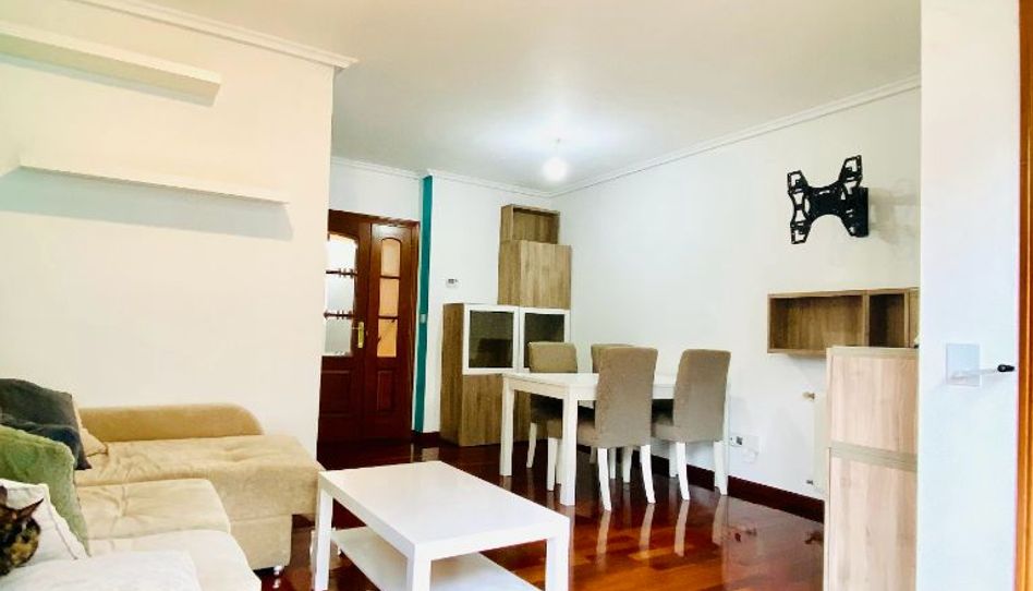Flat for rent in Rua Rúa Jacinto Benavente, 5, Los Castros - Castrillón, A Coruña Capital - image 1 Photo 1 of Flat for rent in Rua Rúa Jacinto Benavente, 5, Los Castros - Castrillón, A Coruña Capital