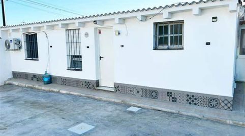 Detached homes for rent in Los Franceses – La Vega, Chiclana de la Frontera - image 3 Photo 3 of Detached homes for rent in Los Franceses – La Vega, Chiclana de la Frontera