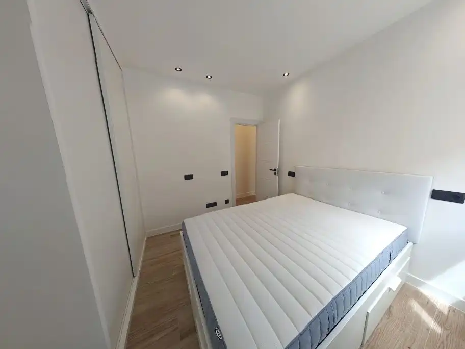 Room in Calle Pio Baroja, 4, Centro