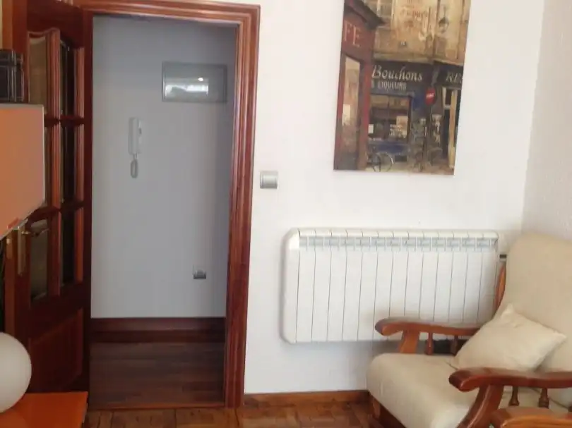 Room in Calle Colombia, 4, Cuatro Caminos Room in Calle Colombia, 4, Cuatro Caminos