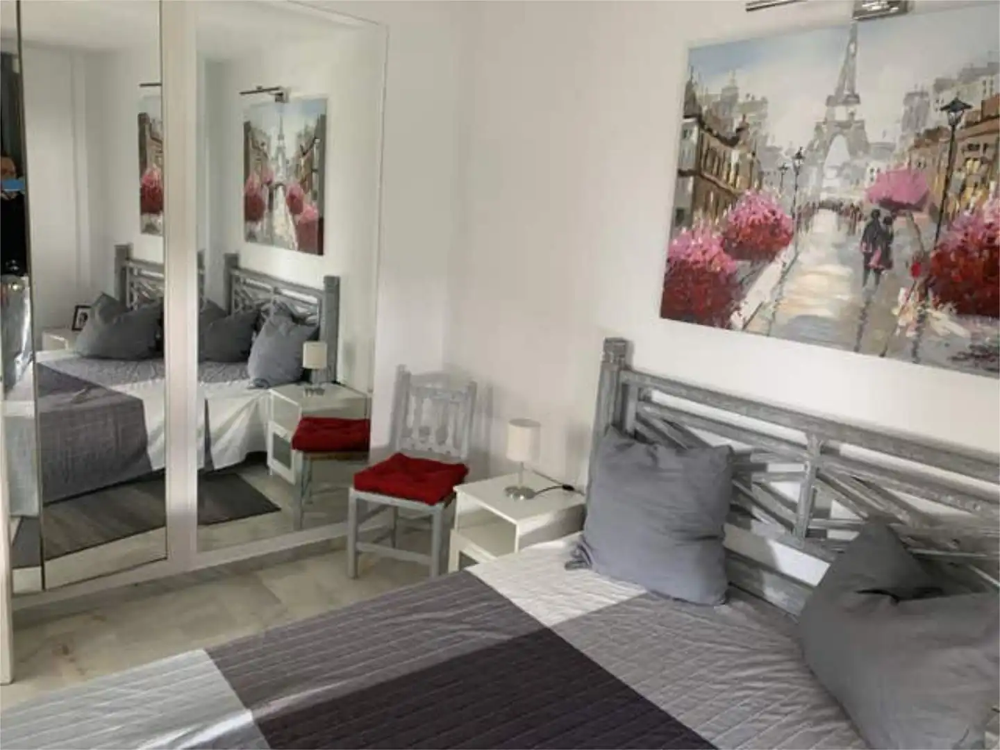 Dormitori de Apartament de lloguer en Marbella amb Calefacció, Jardí privat i Terrassa
