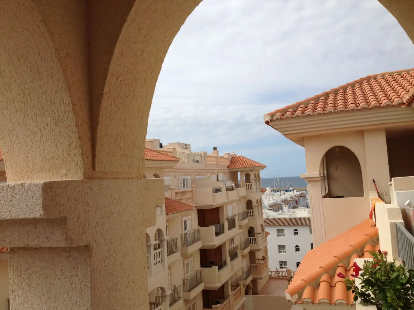 Attic for sale in Calle la Goleta, Almerimar Balcony of Attic for sale in El Ejido with Air Conditioner, Terrace and Swimming Pool