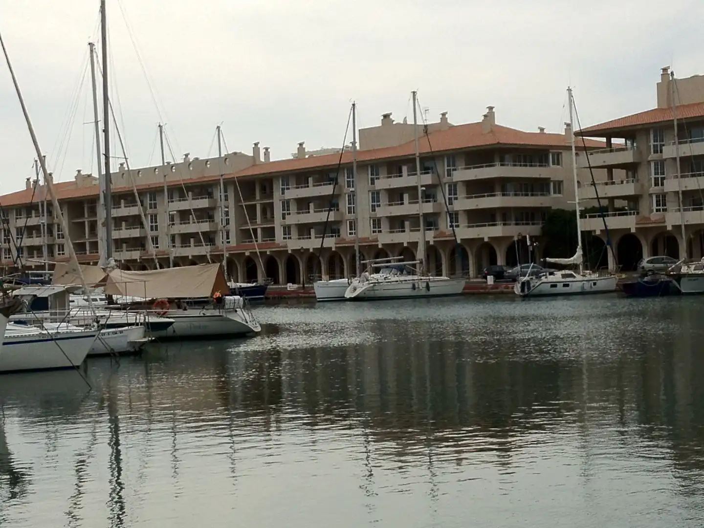 Flat for sale in Calle la Goleta, 20bis, Almerimar Exterior view of Flat for sale in El Ejido with Air Conditioner, Terrace and Swimming Pool