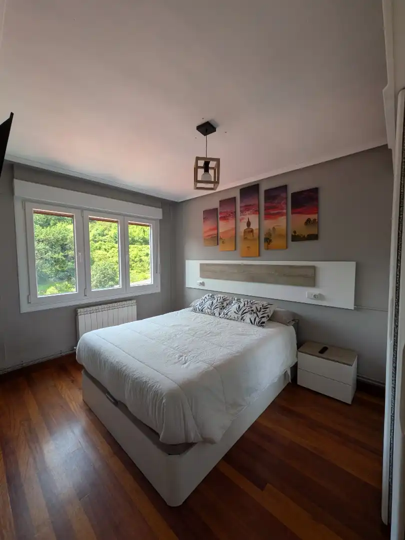 Wohnung zum Verkauf in Santo Domingo Kalea, 28, Balmaseda Schlafzimmer von Wohnung zum Verkauf in Balmaseda