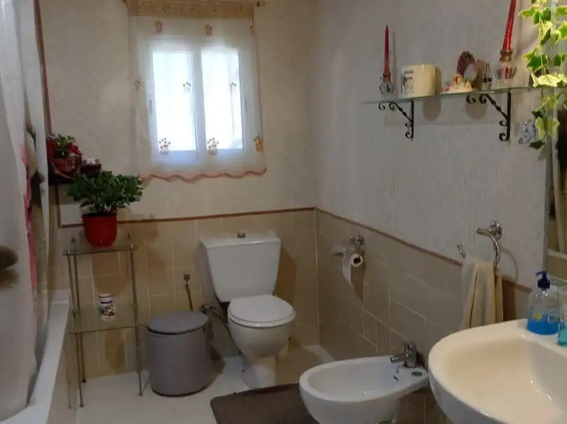 Casa o chalet en venta en Camino Andilla, 8, Andilla Baño de Casa o chalet en venta en Andilla con Calefacción, Jardín privado y Terraza