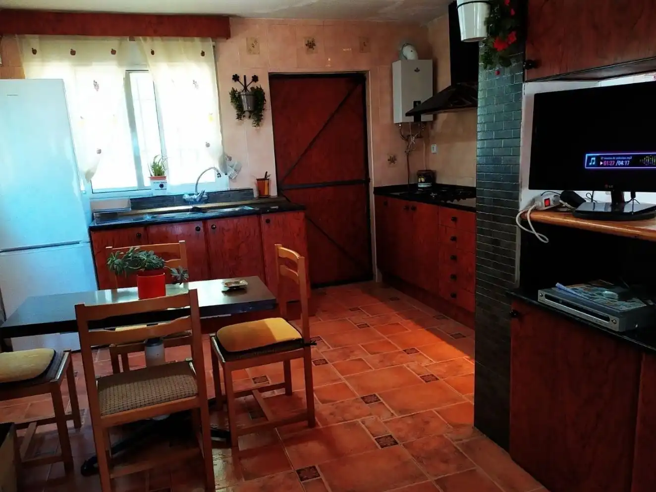 Casa o chalet en venta en Camino Andilla, 8, Andilla Cocina de Casa o chalet en venta en Andilla con Calefacción, Jardín privado y Terraza