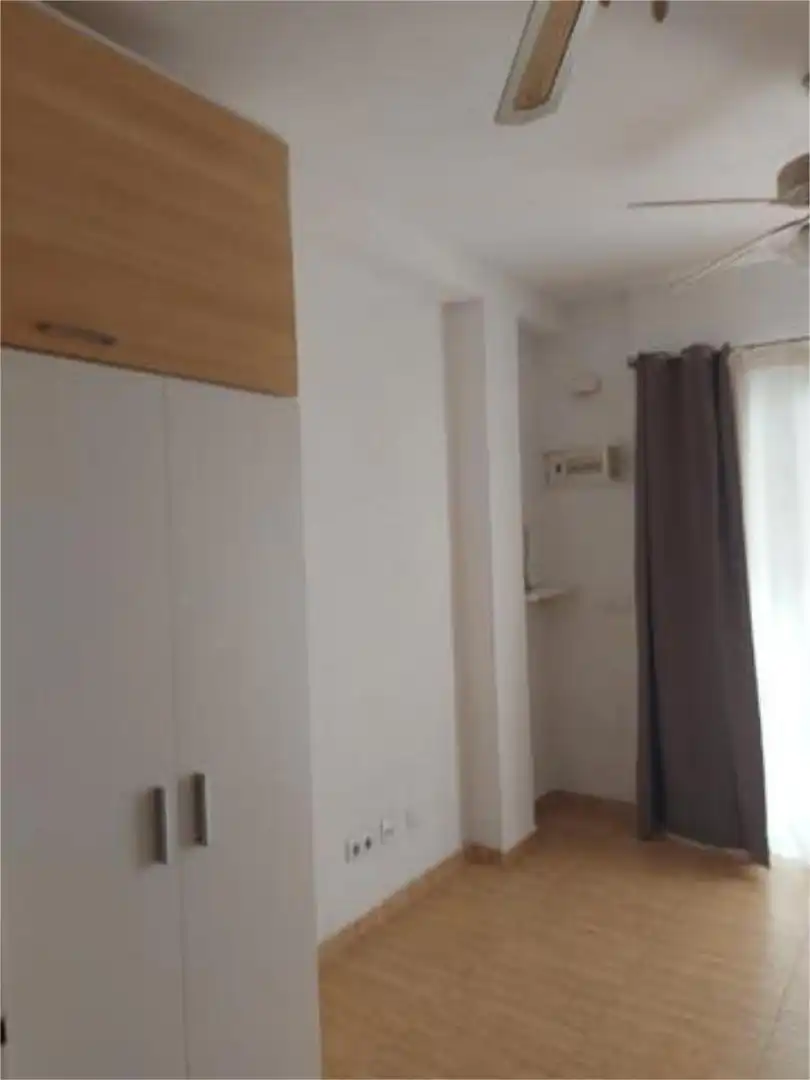 Habitación de Estudio de alquiler en Elche / Elx
