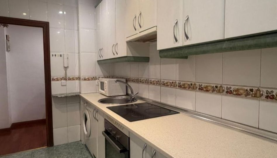 Piso en venta en Calle del Pensamiento, 1, Flores, Leganés - imagen 1 Foto 1 de Piso en venta en Calle del Pensamiento, 1, Flores, Leganés