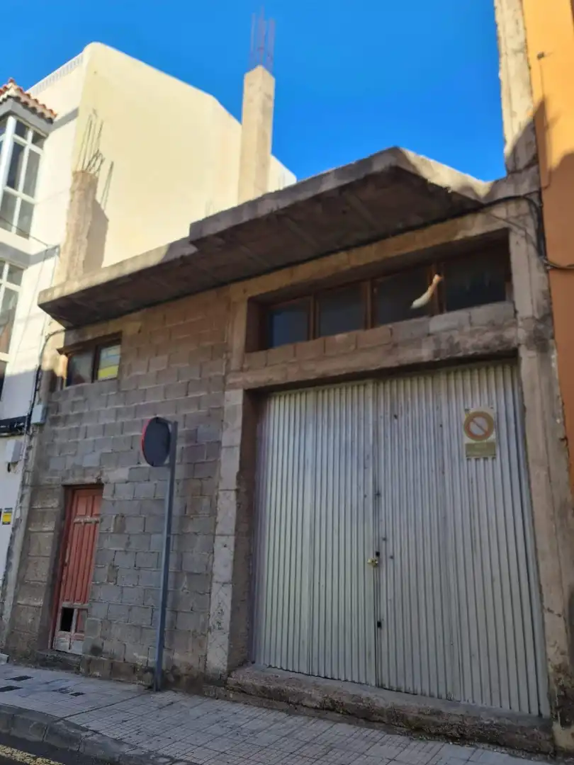Piso en venta en Calle Cervantes Andenes, 9, Taco - Los Andenes - Las Chumbreras Vista exterior de Piso en venta en San Cristóbal de la Laguna