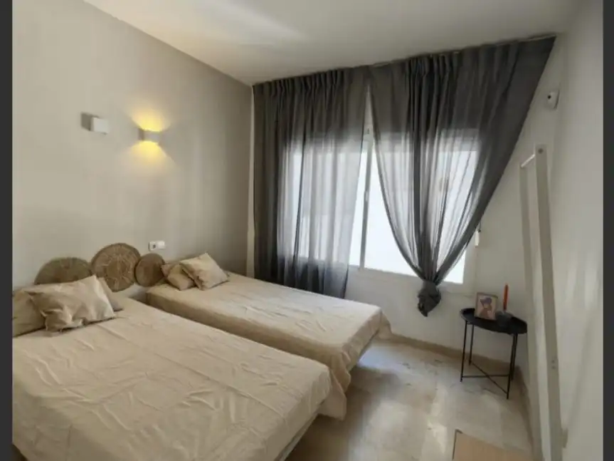 Wohnung zum Verkauf in Urbanización Los Pinos de Aloha, 20, Aloha Schlafzimmer von Wohnung zum Verkauf in Marbella mit Klimaanlage, Heizung und Parkett