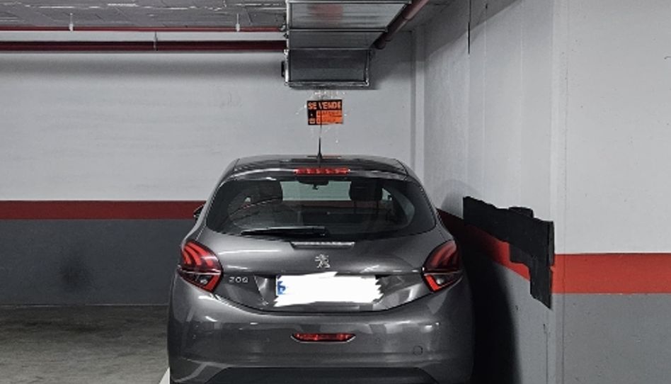 Garatge de lloguer a Carrer de la Seu D'urgell, 29, Casagemes, Badalona - imatge 1 Foto 1 de Garatge de lloguer a Carrer de la Seu D'urgell, 29, Casagemes, Badalona