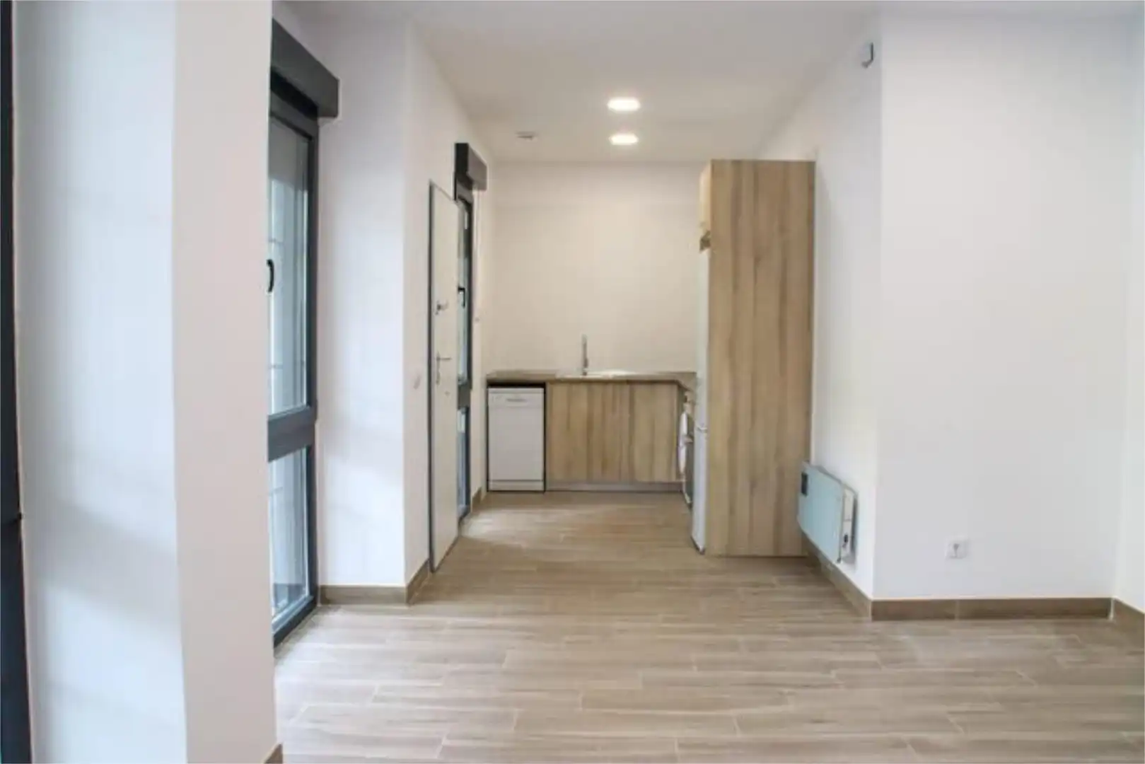 Piso en venta en Casco Histórico de Vallecas Cocina de Piso en venta en Madrid con Amueblado