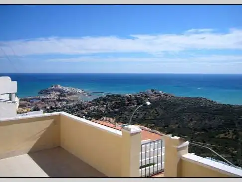 Einfamilien-Reihenhaus zum Verkauf in Avenida Bulgaria, 34, Las Atalayas - Urmi - Cerro de Mar Außenansicht von Einfamilien-Reihenhaus zum Verkauf in Peñíscola / Peníscola mit Klimaanlage, Terrasse und Schwimmbad