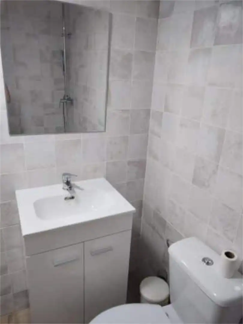 Bany de Estudi en venda en Almería