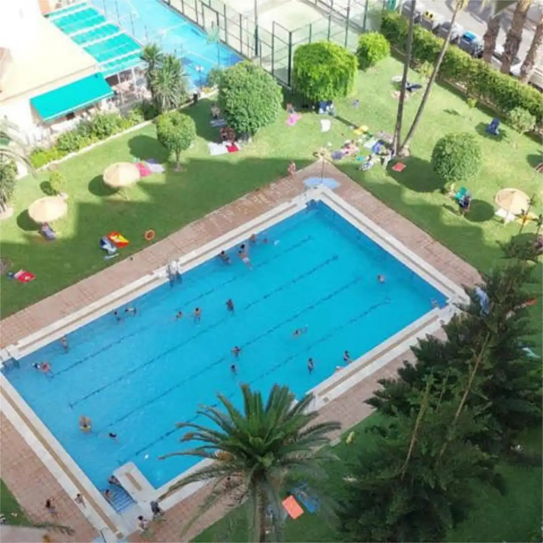Flat for rent in Almuñecar Centro Swimming pool of Flat for rent in Almuñécar with Private garden, Terrace and Swimming Pool