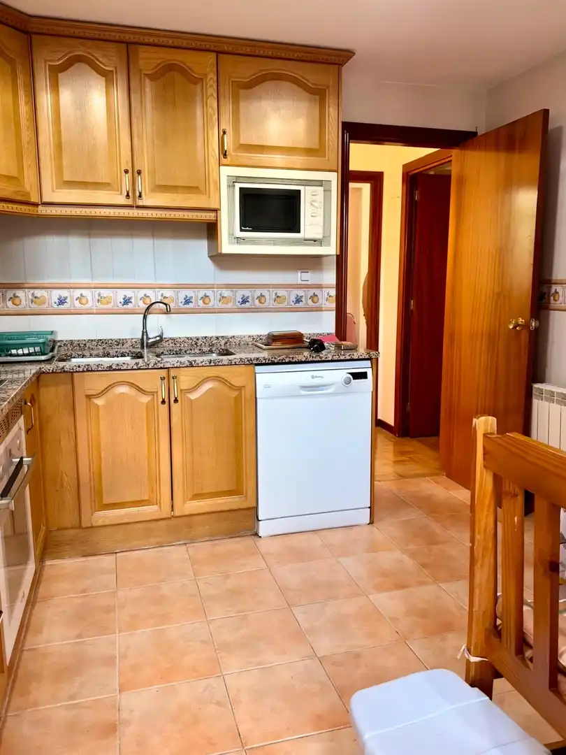 Cocina de Piso en venta en Rivas-Vaciamadrid con Aire acondicionado, Calefacción y Jardín privado