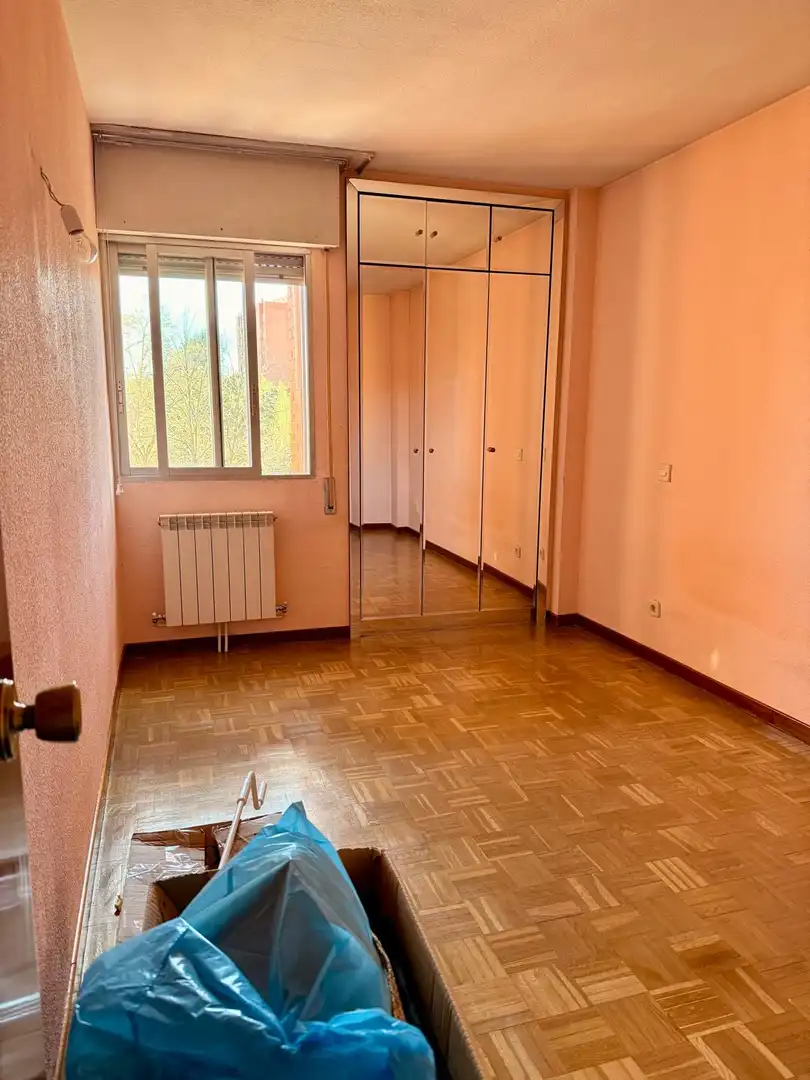 Habitación de Piso en venta en Rivas-Vaciamadrid con Aire acondicionado, Calefacción y Jardín privado