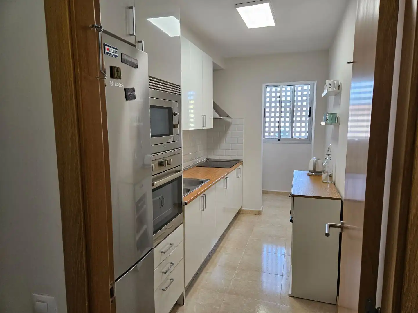 Piso en venta en Calle Julio César, 51, El Goro - Ojos de Garza Cocina de Piso en venta en Telde con Trastero y Parking comunitario