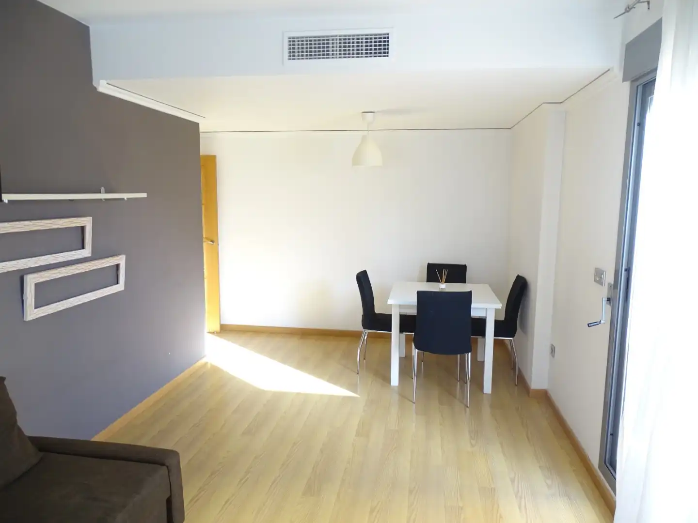 Apartments for sale in Calle Domingo Sandoval Sabater, 5, Cabezo de Torres Dining room of Apartments for sale in Murcia with Air Conditioner, Heating and Parquet flooring