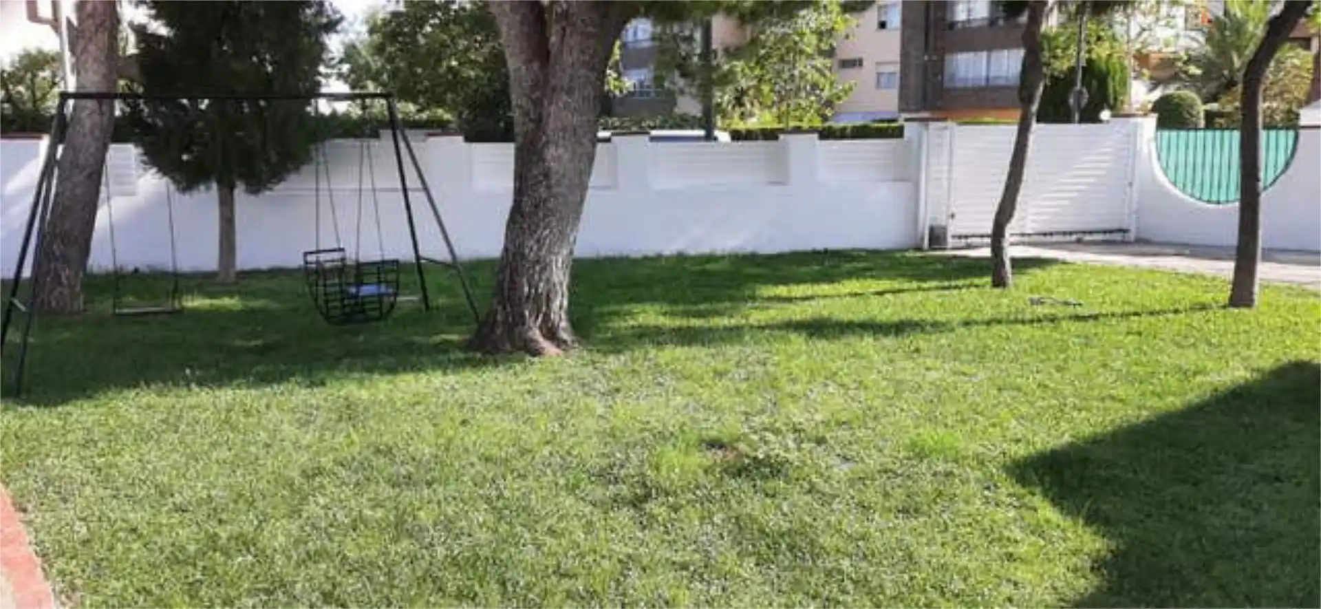 Jardí de Apartament de lloguer en Benicasim / Benicàssim amb Jardí privat i Moblat
