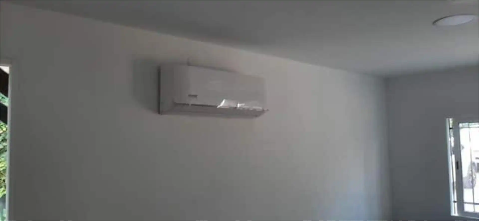 Dormitori de Apartament de lloguer en Benicasim / Benicàssim amb Jardí privat i Moblat