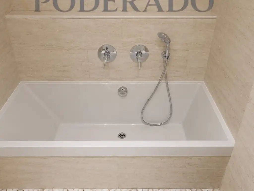 Badezimmer von Wohnung zum Verkauf in Massamagrell mit Klimaanlage, Heizung und Parkett