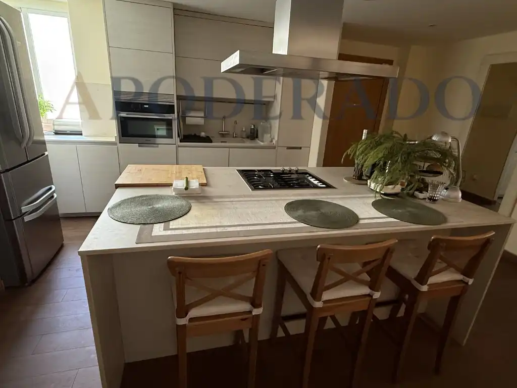 Küche von Wohnung zum Verkauf in Massamagrell mit Klimaanlage, Heizung und Parkett