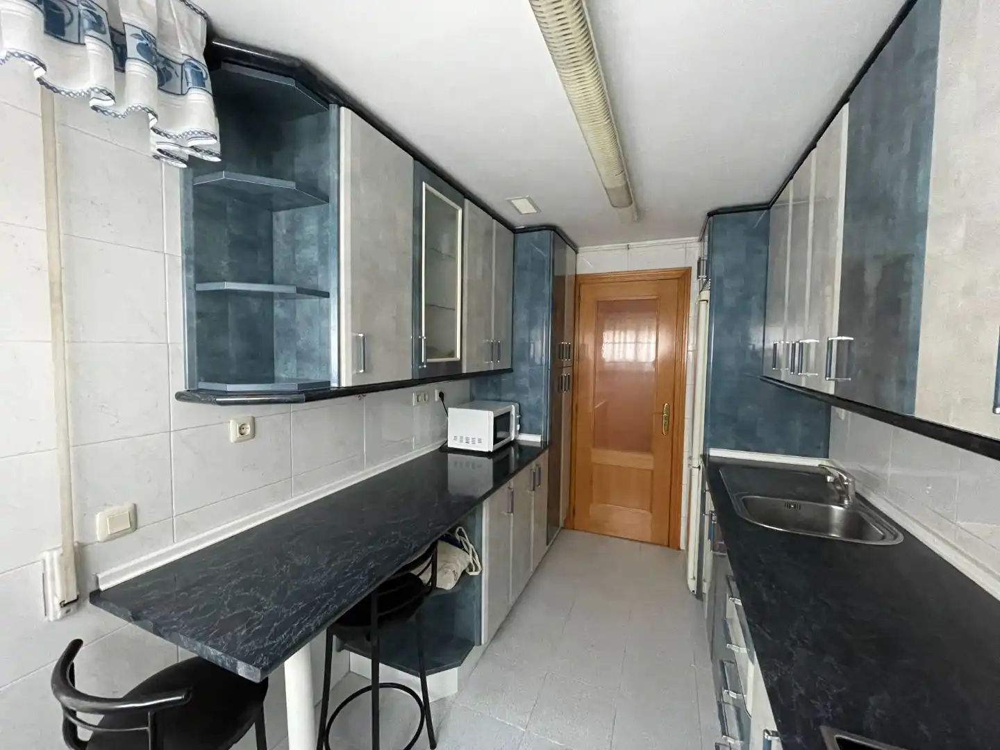 Cocina de Piso de alquiler en Leganés con Calefacción, Parquet y Terraza
