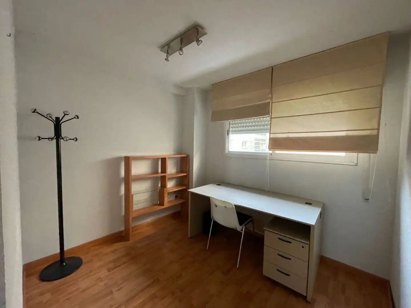 Habitación de Piso de alquiler en Leganés con Calefacción, Parquet y Terraza