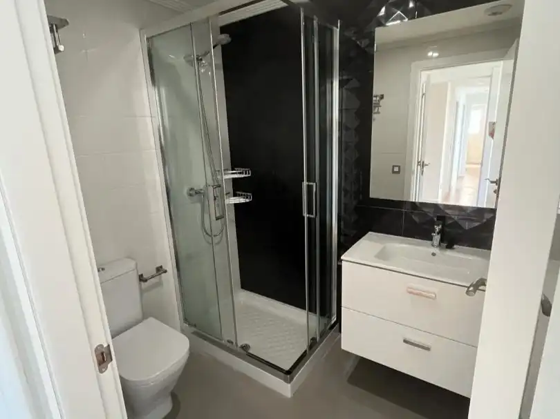 Bathroom of Flat for sale in Gijón   with Heating, Terrace and Storage room