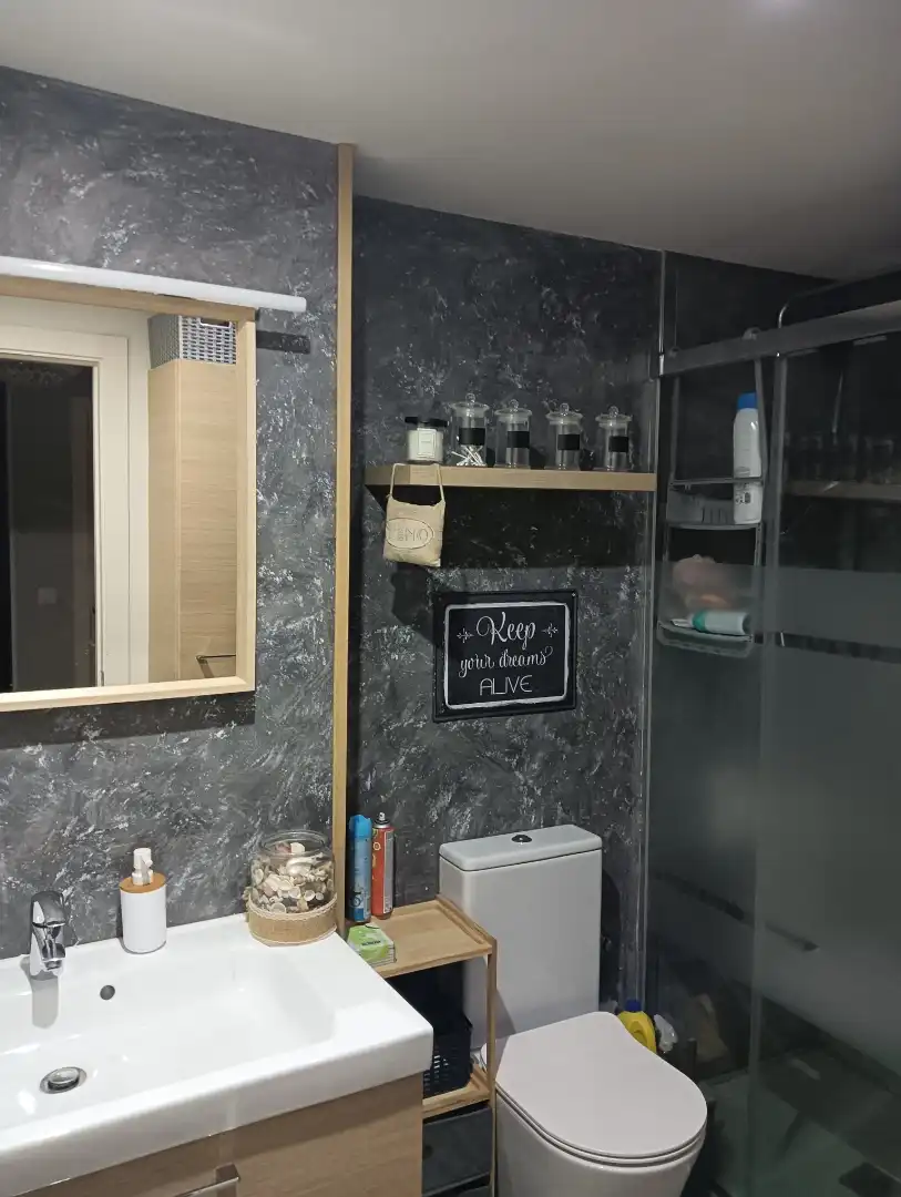 Flat for sale in Avinguda del Fornàs, 5, Valls Bathroom of Flat for sale in Valls with Air Conditioner, Parquet flooring and Furnished