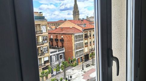 Piso de alquiler en Avenida Juan Carlos I, 25, Santo Domingo de la Calzada, La Rioja - imagen 2 Foto 2 de Piso de alquiler en Avenida Juan Carlos I, 25, Santo Domingo de la Calzada, La Rioja
